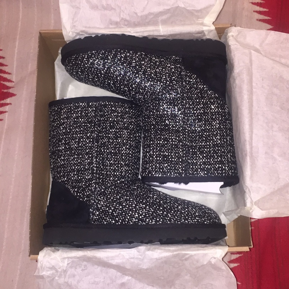 "Frill" Classic UGG Boot. Never been worn!